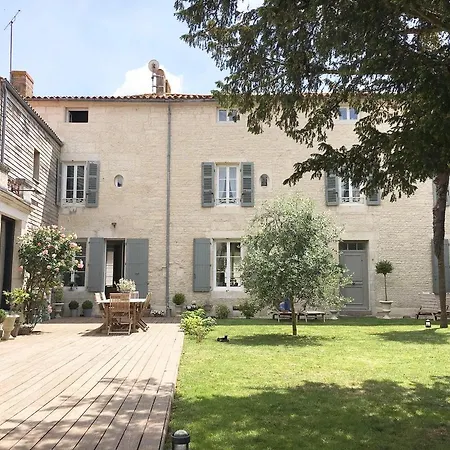 招待所 L'esprit Des Lieux *
